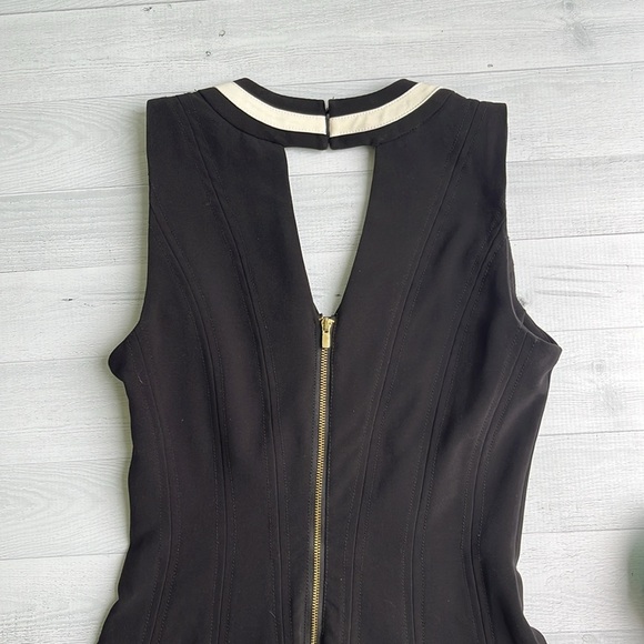 H&M Black and White Deep V Tennis Dress Size 4 - Picture 5 of 11